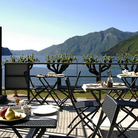 Iseo - & *