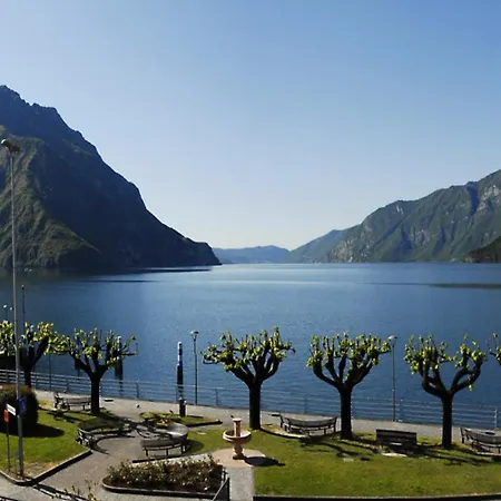 Bed & Breakfast Iseo - &
