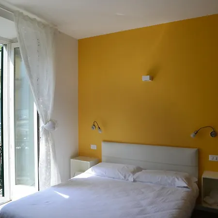 伊塞奥湖住宿加早餐旅馆 * Castro (Lombardy)