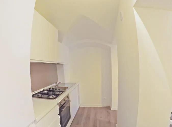 Iseo - & Oda ve Kahvaltı 3*