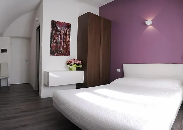 Iseo - & Castro (Lombardy)